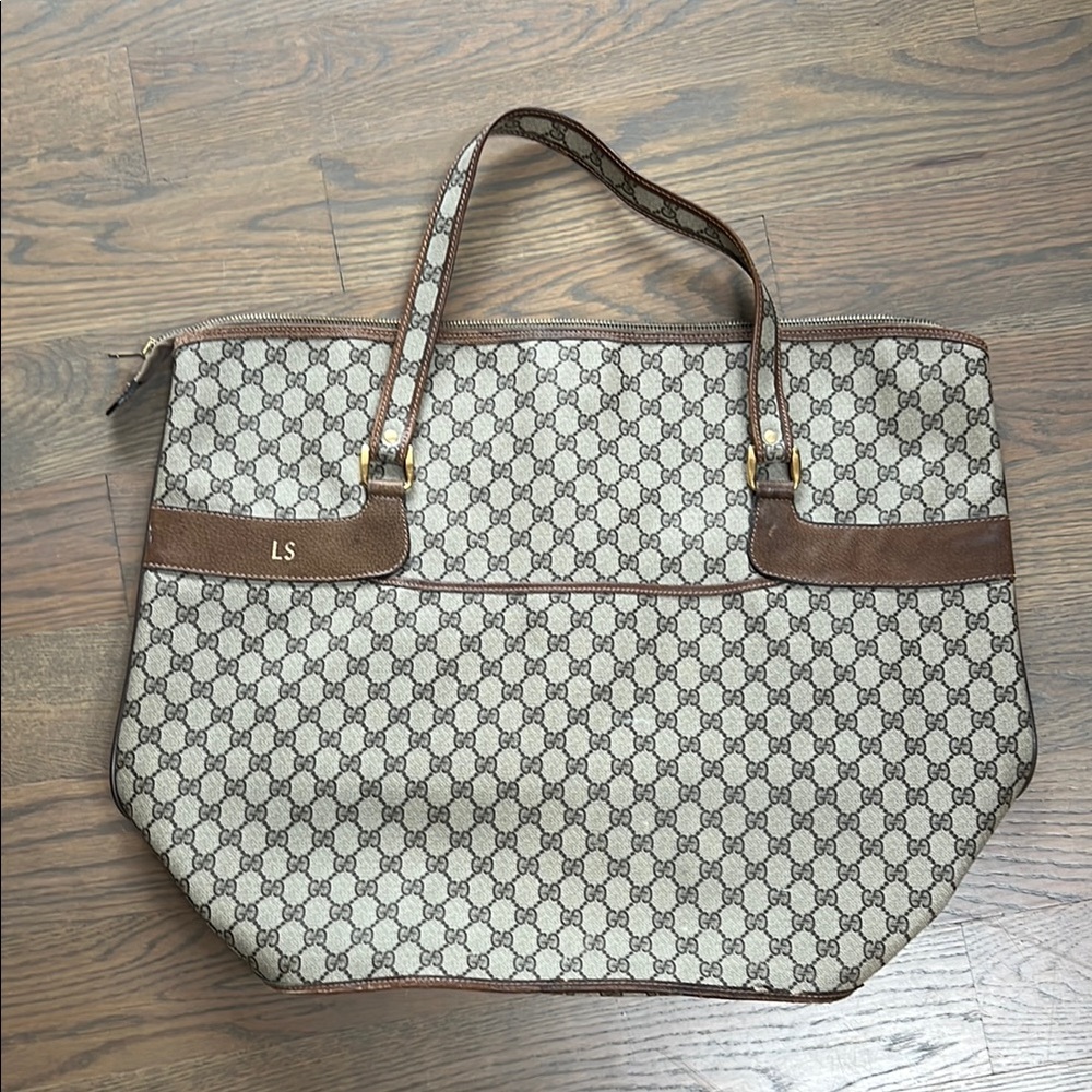 Vintage Gucci Brown and Cream Tote with Iconic Monogram. Can be used as luggage